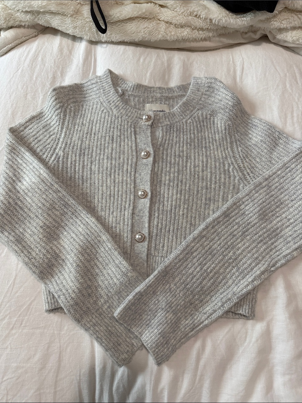 Abercrombie Pearl Gray Knit Cardigan size S